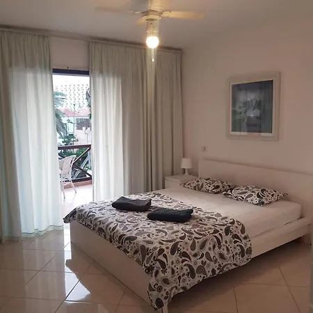 Apartament Americas Paraiso Royal